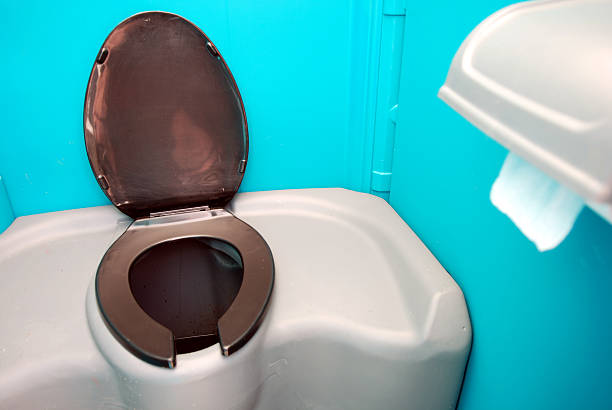 Best Affordable porta potty rental  in Waterloo, IL